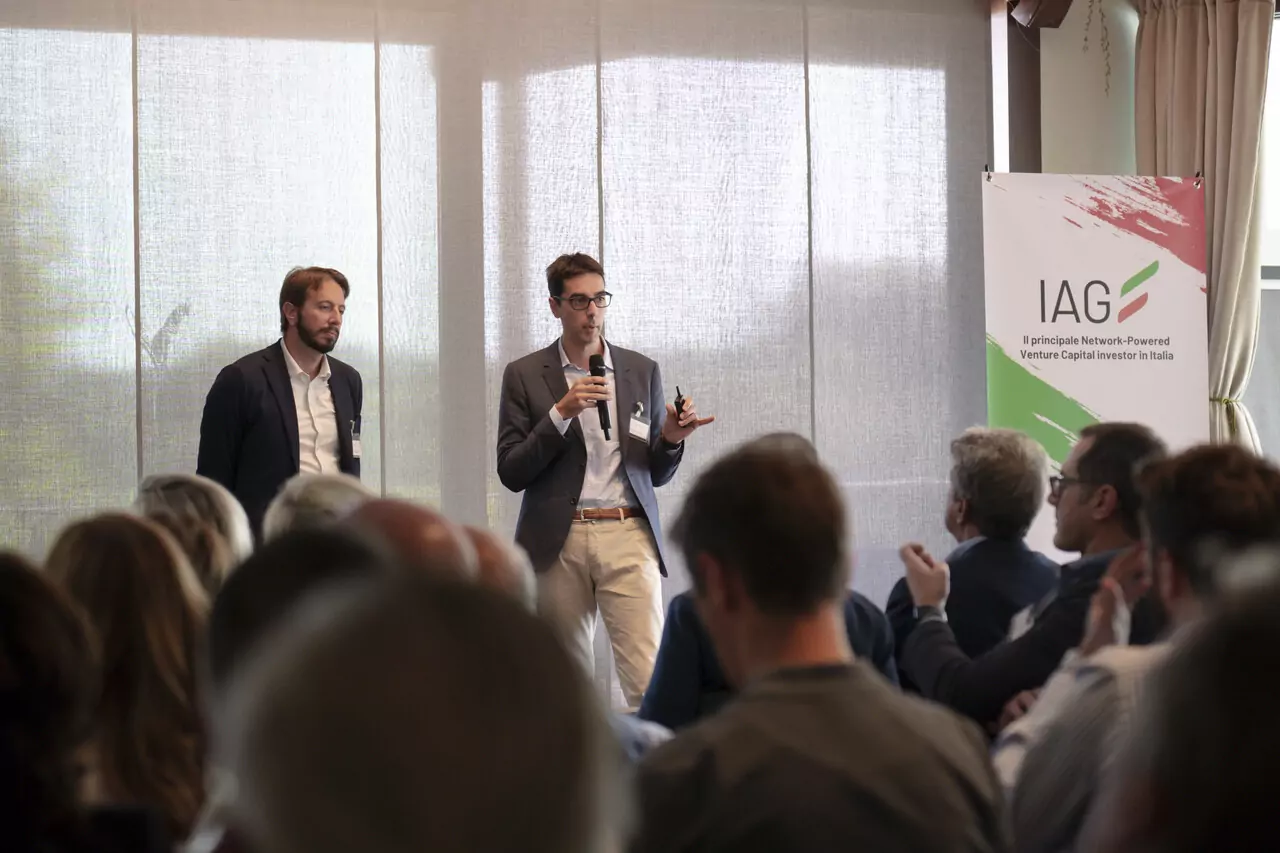 IAG and Claris Ventures join forces to invest in biotech start-ups
