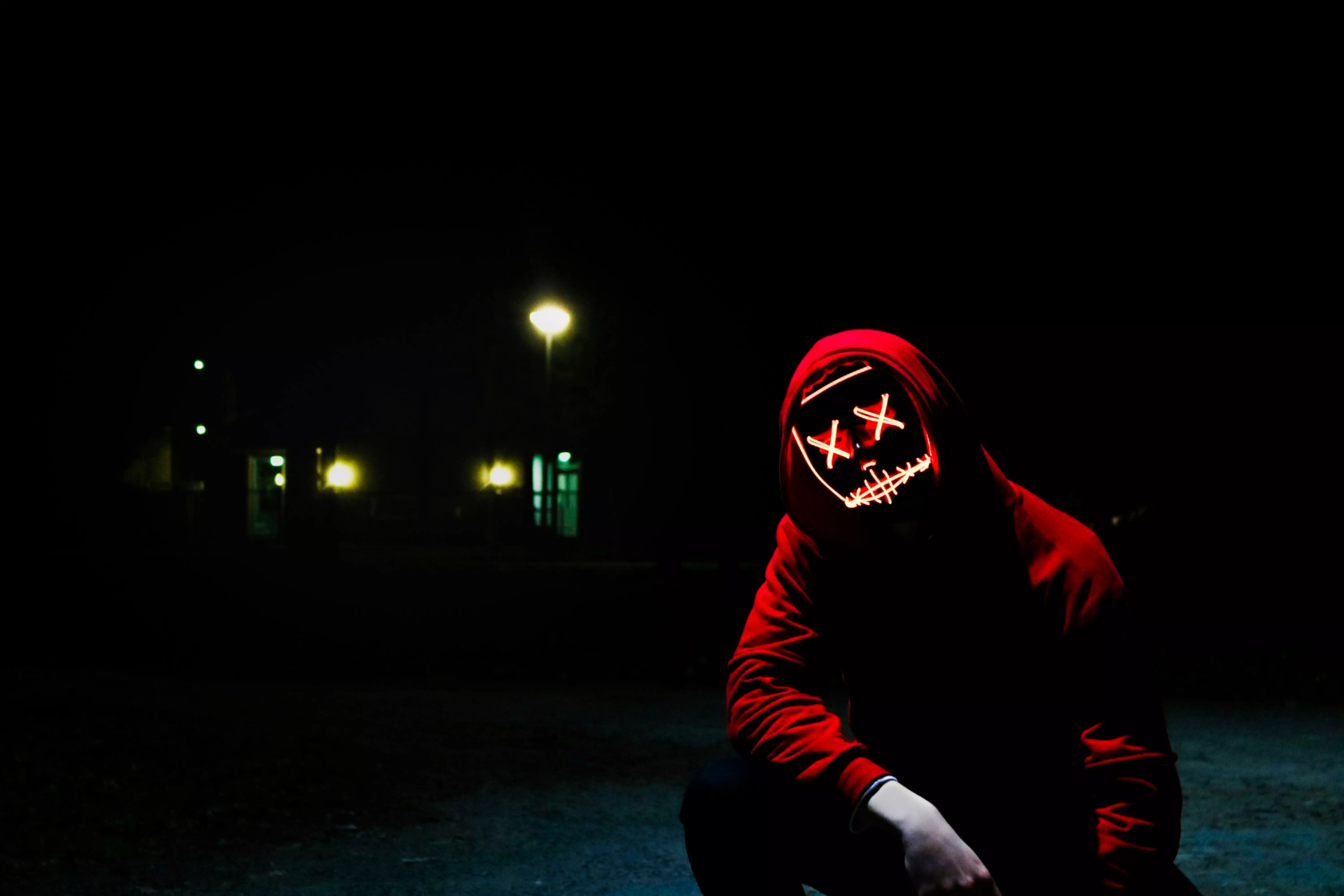 Il lato oscuro dell’IA, le applicazioni usate per reati contro i minori